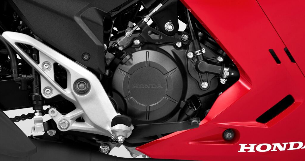 Động cơ đầy uy lực